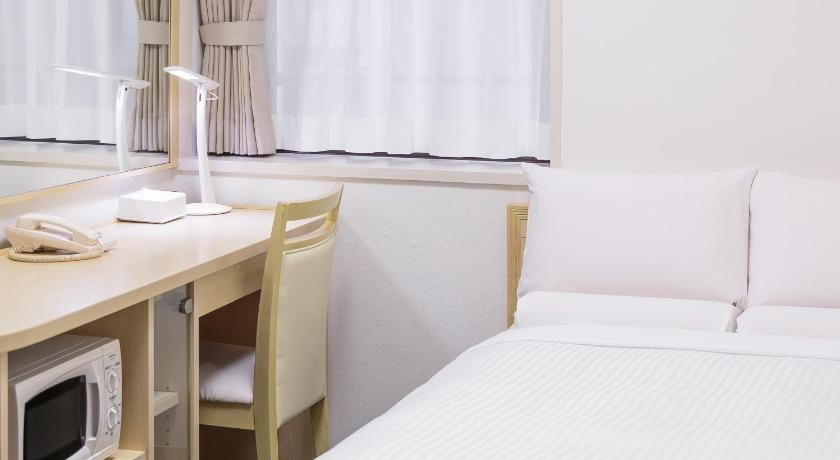 Bedroom 12
