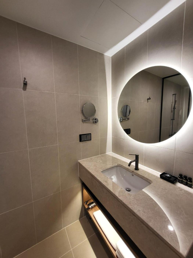 Bathroom 4, TheMarevo, Yongin