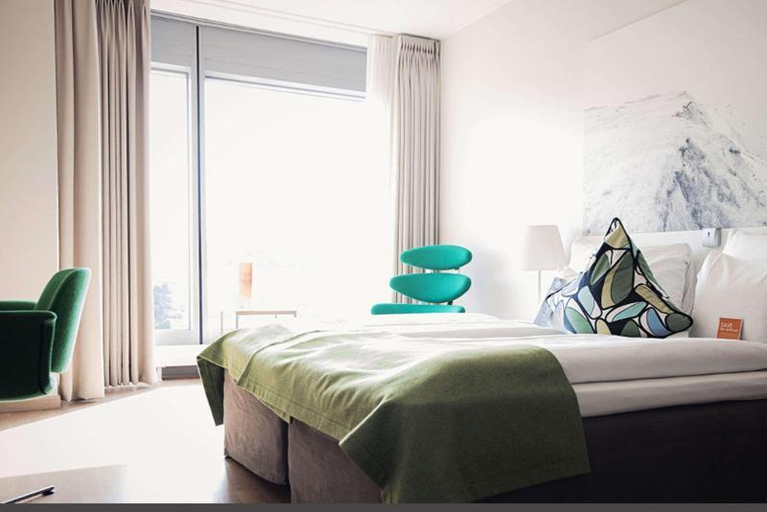 Bedroom 6