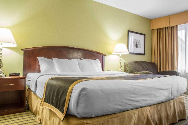 Bedroom 10