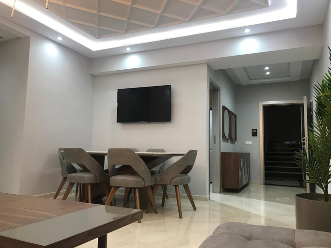 Shared lounge/TV area 2, Appart Residence Israe, Tétouan