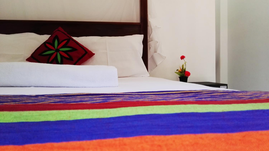 Bedroom 2, Sevonrich Holiday Resort, Dambulla