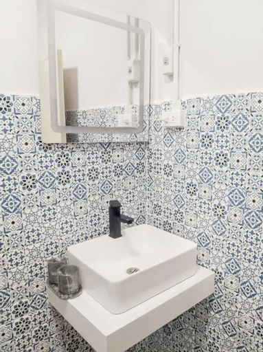 Bathroom 9
