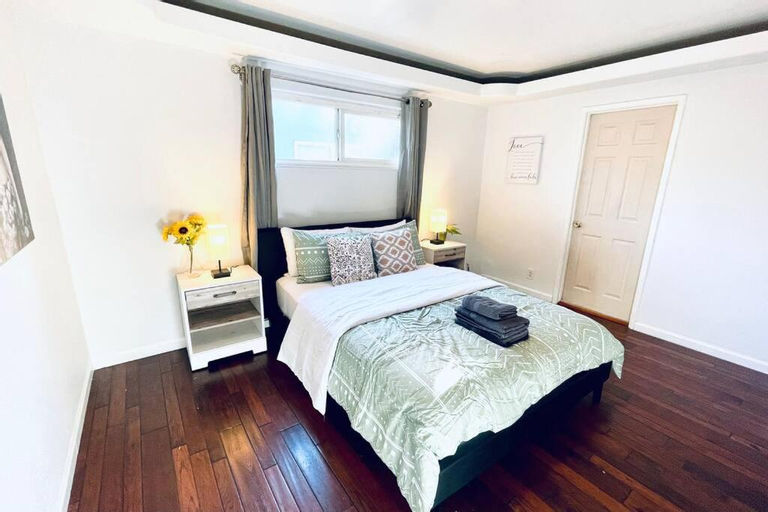 40223 Fremont Entire Coze 3brs house Free Parking nd AC, Alameda