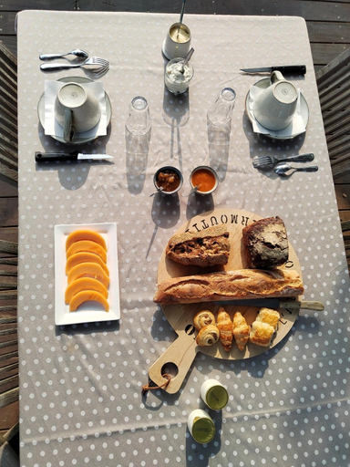 Food & Drinks 4, Chambre d'hote ensoleillee a 300m de la plage, Vendée