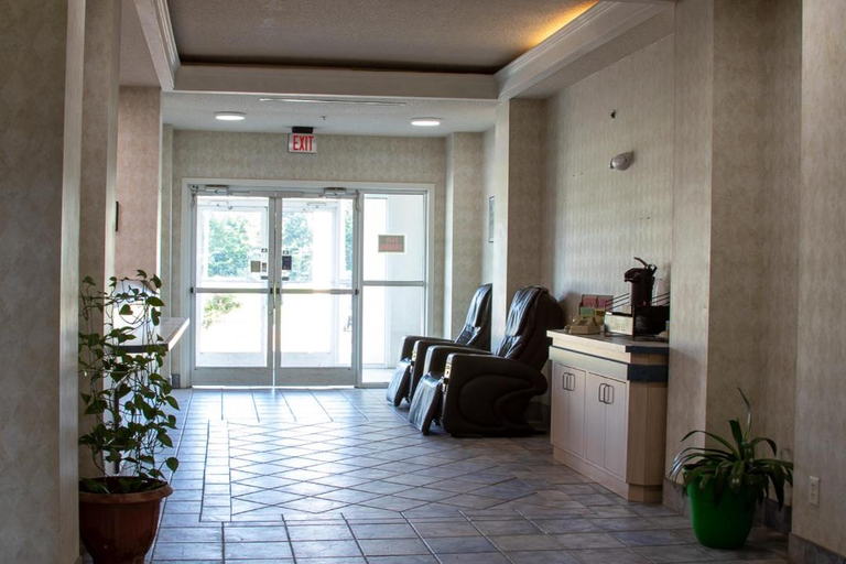 Others, Morgantown Inn & Suites, Butler