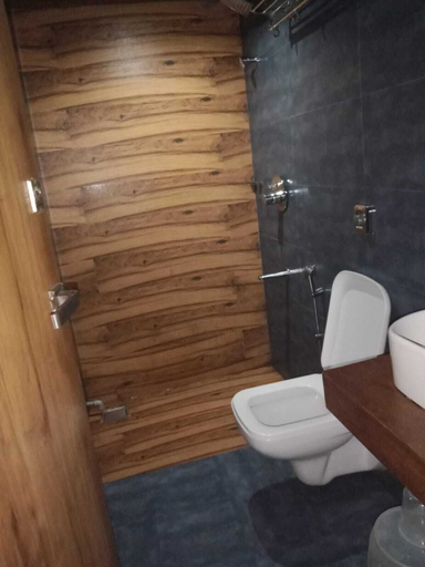 Bathroom, Hotel Hoxton, Mumbai Suburban