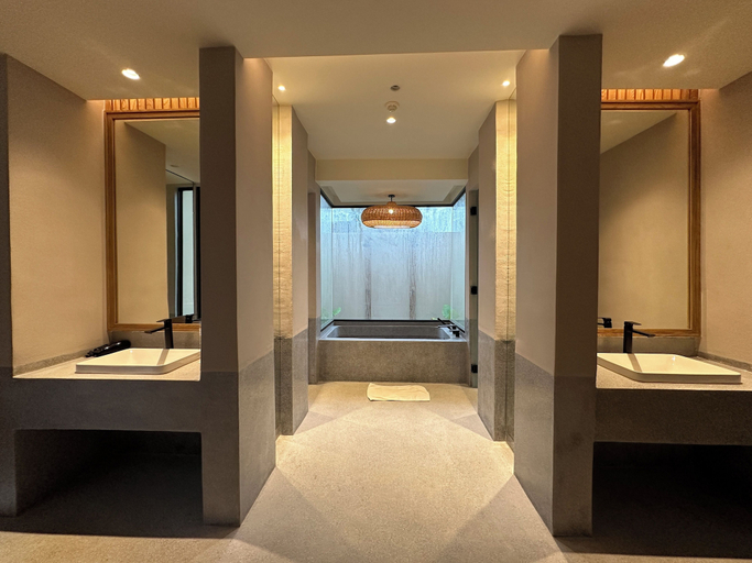 Bathroom 5, Anawa Krabi, Mueang Krabi