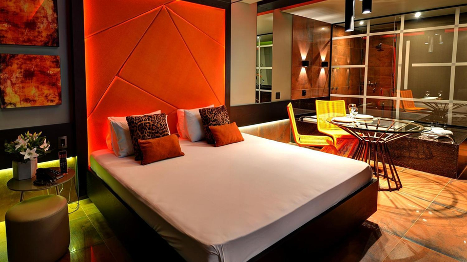 Others 4, Palacio Oasis, Uberlândia