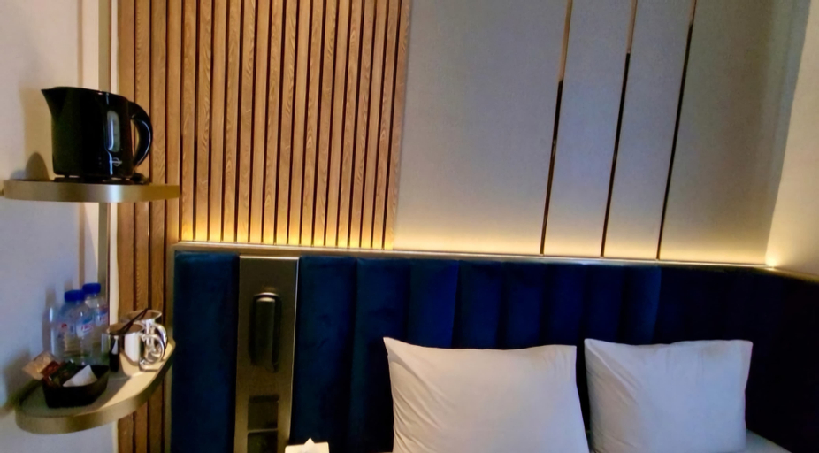 Bedroom 10
