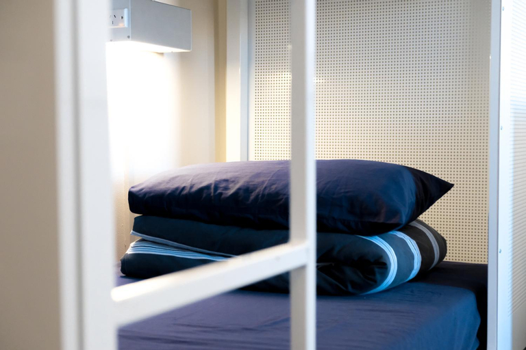 Bedroom 16