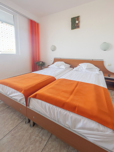 Bedroom 2, HOTEL DUNAREA MAMAIA, Constanta