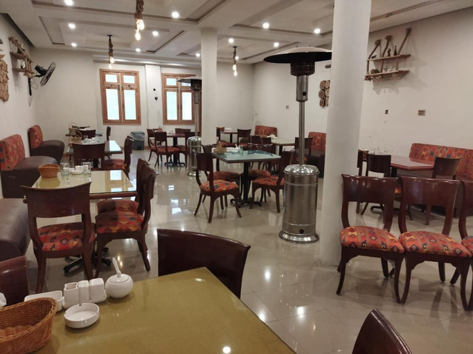 Food & Drinks 4, Gawalmandi Serenity Kalam, Malakand