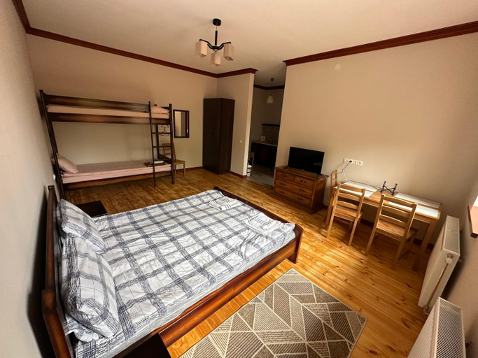 Bedroom 2, Bereg-Travel, Berehivs'kyi