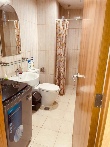 Bedroom 3, 8 Adriatico - 1 Bedroom with 1 Parking Space near SLMEC, PGH and US Embassy, Manila City