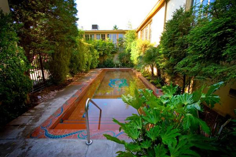 Sport & Beauty 5, McMenamins Kennedy School, Multnomah