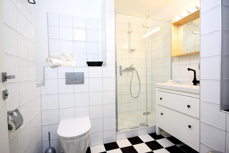 Bathroom 3, Island stonehouse villa Kala mendula, Sutivan