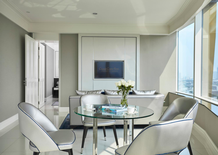 Dining Room 5