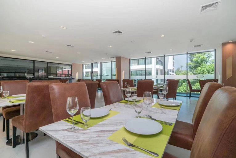 Food & Drinks, Modern style 1BR Condo close to Kata beach, Pulau Phuket
