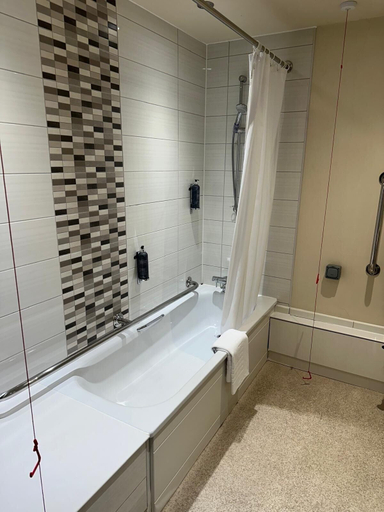 Bathroom 3, Premier Roomz Two Mills, Cheshire West and Chester
