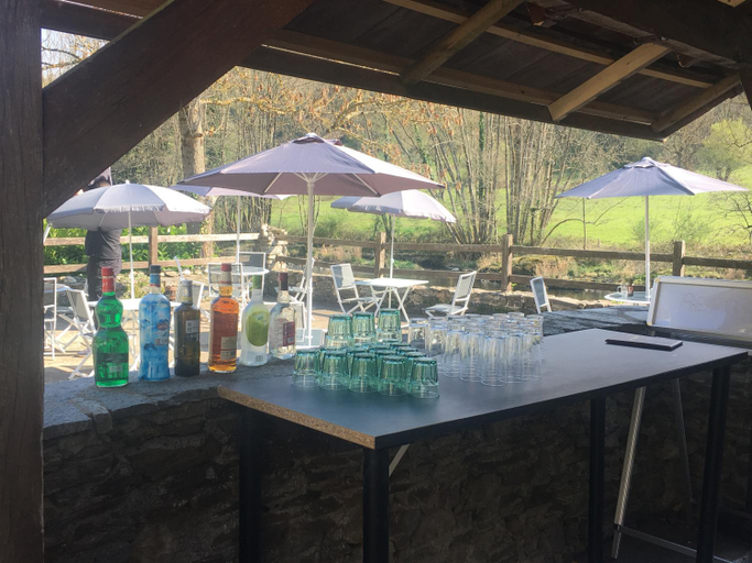 Food & Drinks 5, Hotel Restaurant Les Gorges De Chouvigny, Allier
