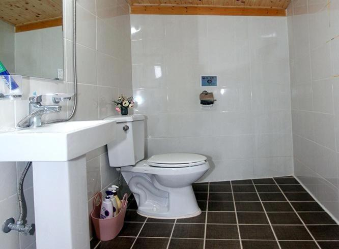 Others 1, Byeolha Guesthouse, Jeonju