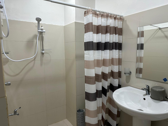 Bathroom, Uptown CDO Staycation, Cagayan de Oro City