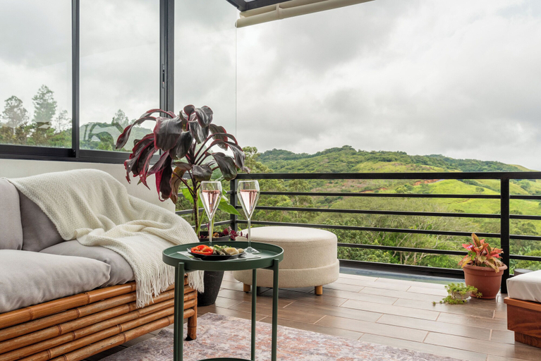 Others 5, Yaloco House Monteverde, Abangares