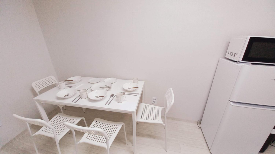 Others 2, Woodland Apartment - For foreigners only, Gwanak