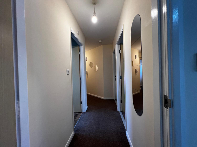 Others 2, Crownford Guesthouse - Close to Hanley centre and University, Stoke-on-Trent