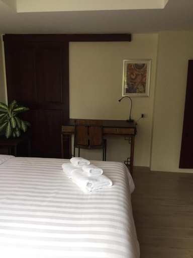 Bedroom 27