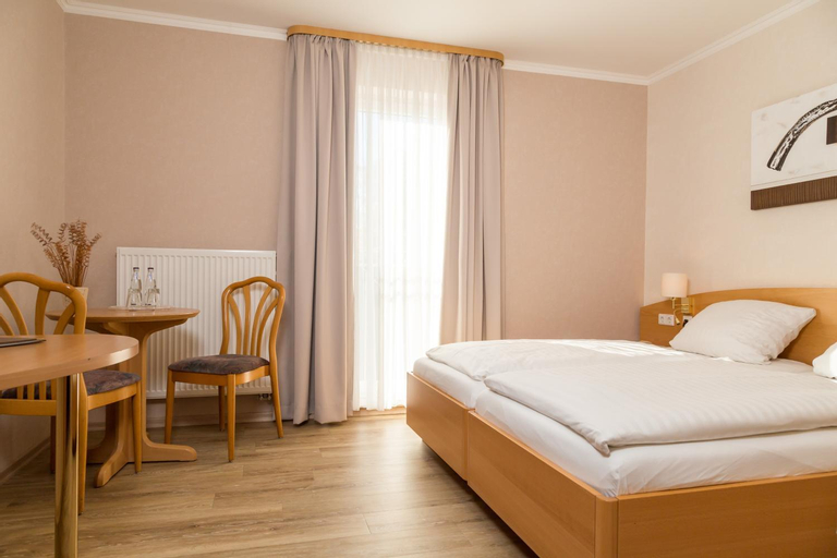 Bedroom 19