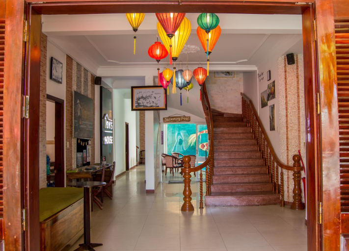 Public Area, DK's Backpacker Hotel, Da Nang