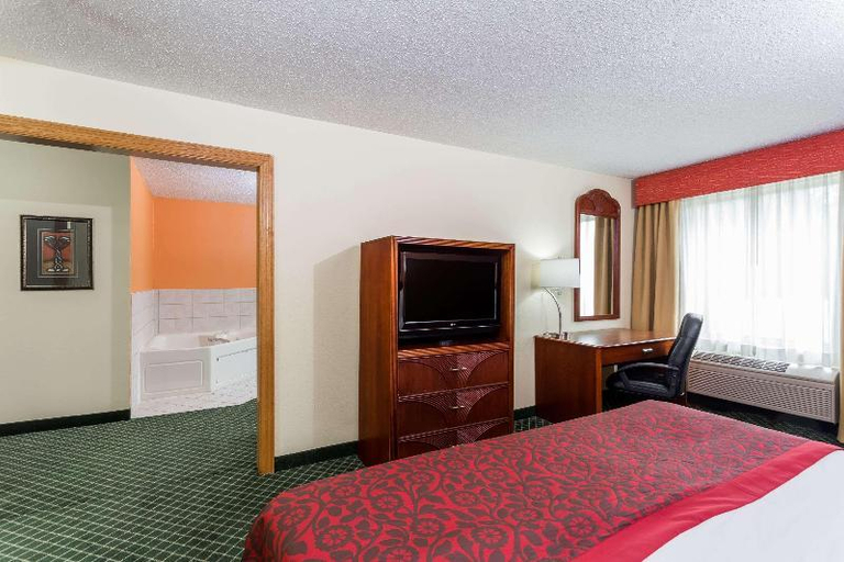 Bedroom 12
