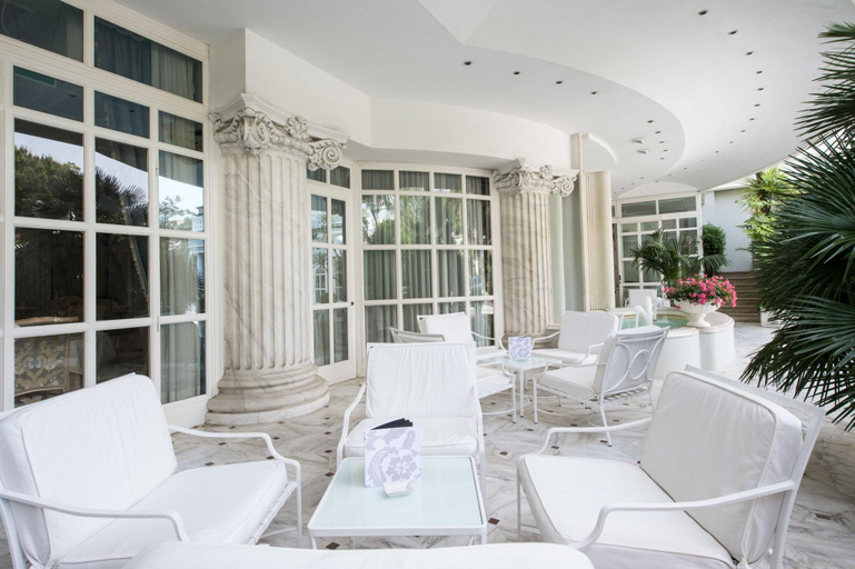 Food & Drinks 4, Des Bains, Rimini