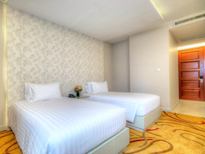Bedroom 13