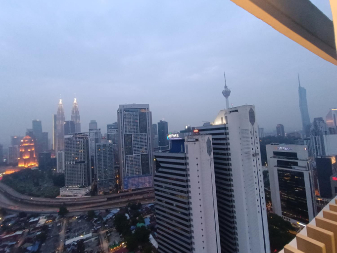 Others 5, CL 27A Insta KLCC View & Infinity Pool View, Kuala Lumpur