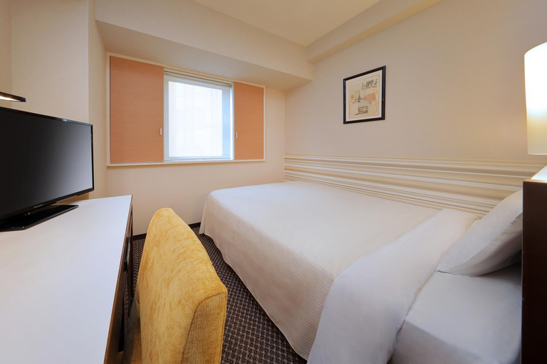 Bedroom 12