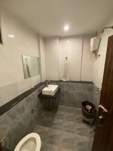 Bathroom 4, Goroomgo Jeelan palace Jodhpur, Jodhpur