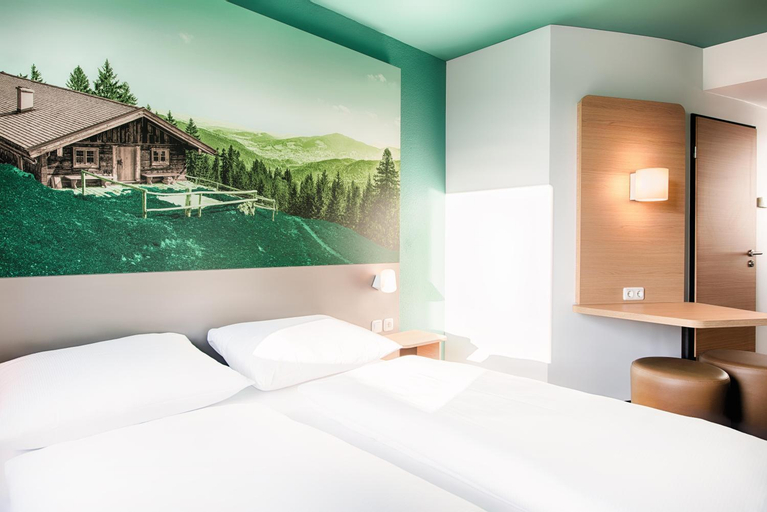 Bedroom 12