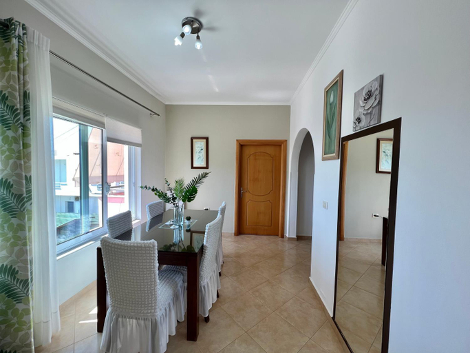 Others 5, GuestHouse Elmazi, Sarandës