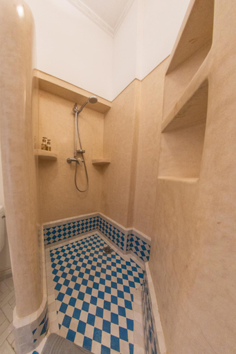 Bathroom 3, RIAD LAKBAR - Exclusive oasis with 360 Rooftop, Marrakech