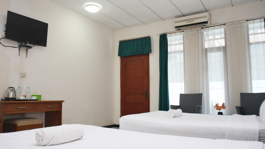 Bedroom 16