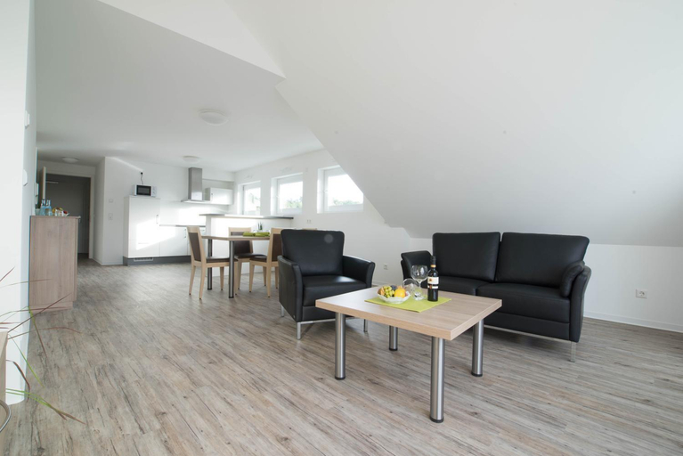 Others 5, BoardingHouse N22 Oberboihingen, Esslingen