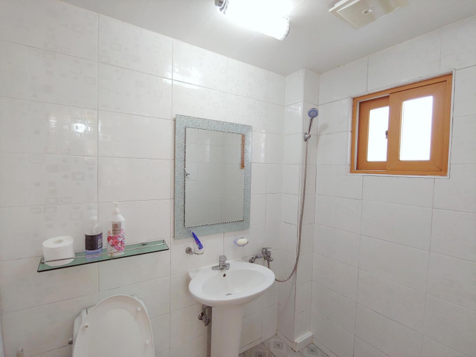 Others 5, Gyulhouse Pension, Seogwipo