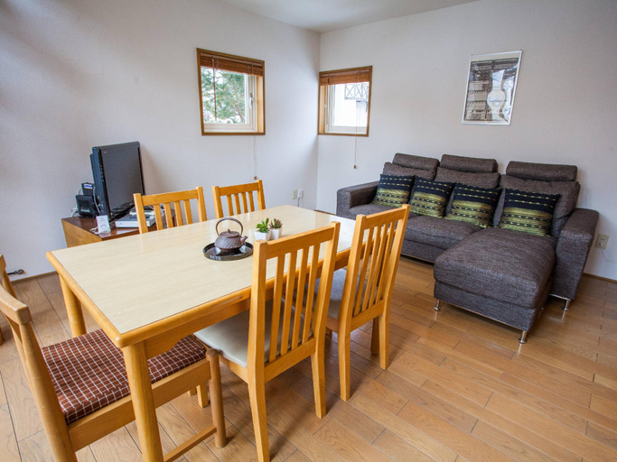 Public Area, Yotei Cottage, Kutchan