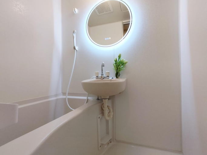 Bathroom 3, S13-Shibuya center 7 mins to Station, Max 4P涉谷最中心 涉谷站7分, Shibuya
