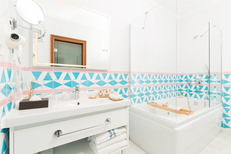 Bathroom 4, Lalahan Hotel, Fatih