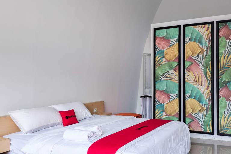 Bedroom 1, RedDoorz @ Wale Christian Minahasa Utara, North Minahasa
