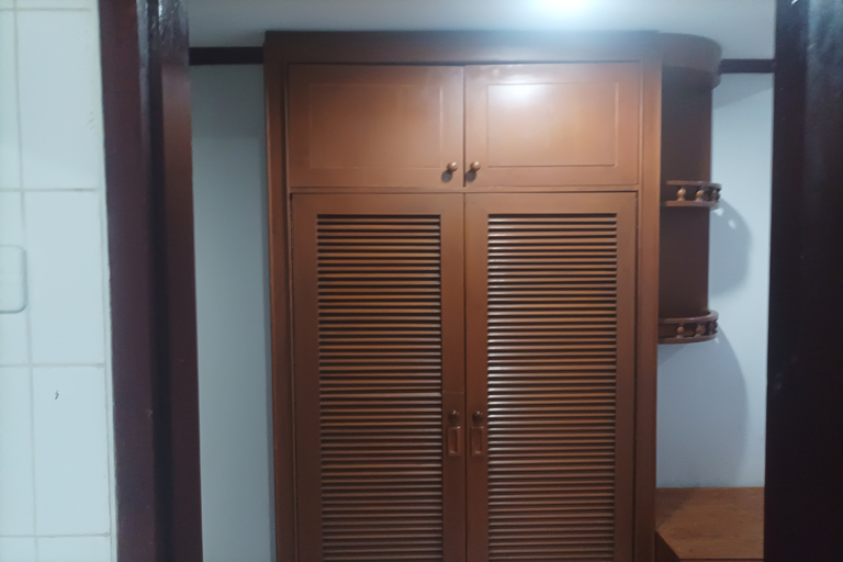 Bathroom 4, Hotel Efita, Bogor